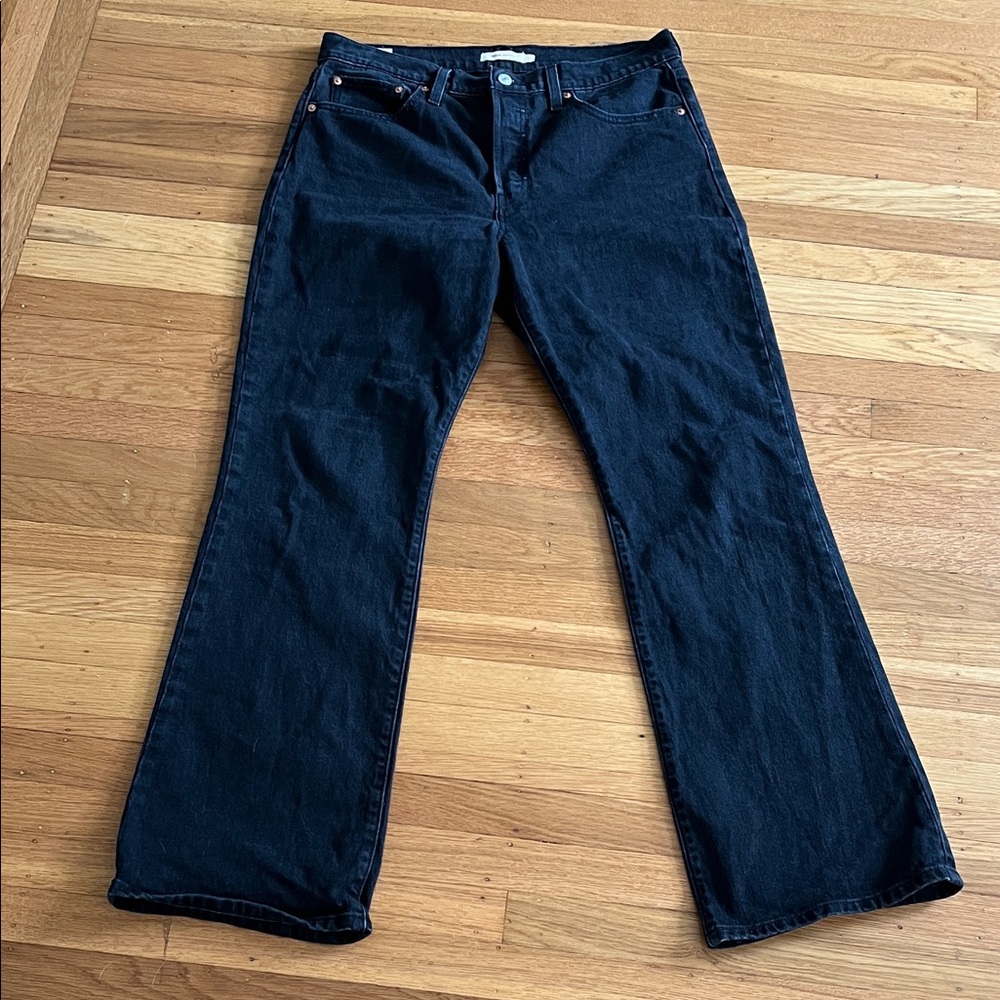 Black Levi’s Wedgie Bootcut Jeans